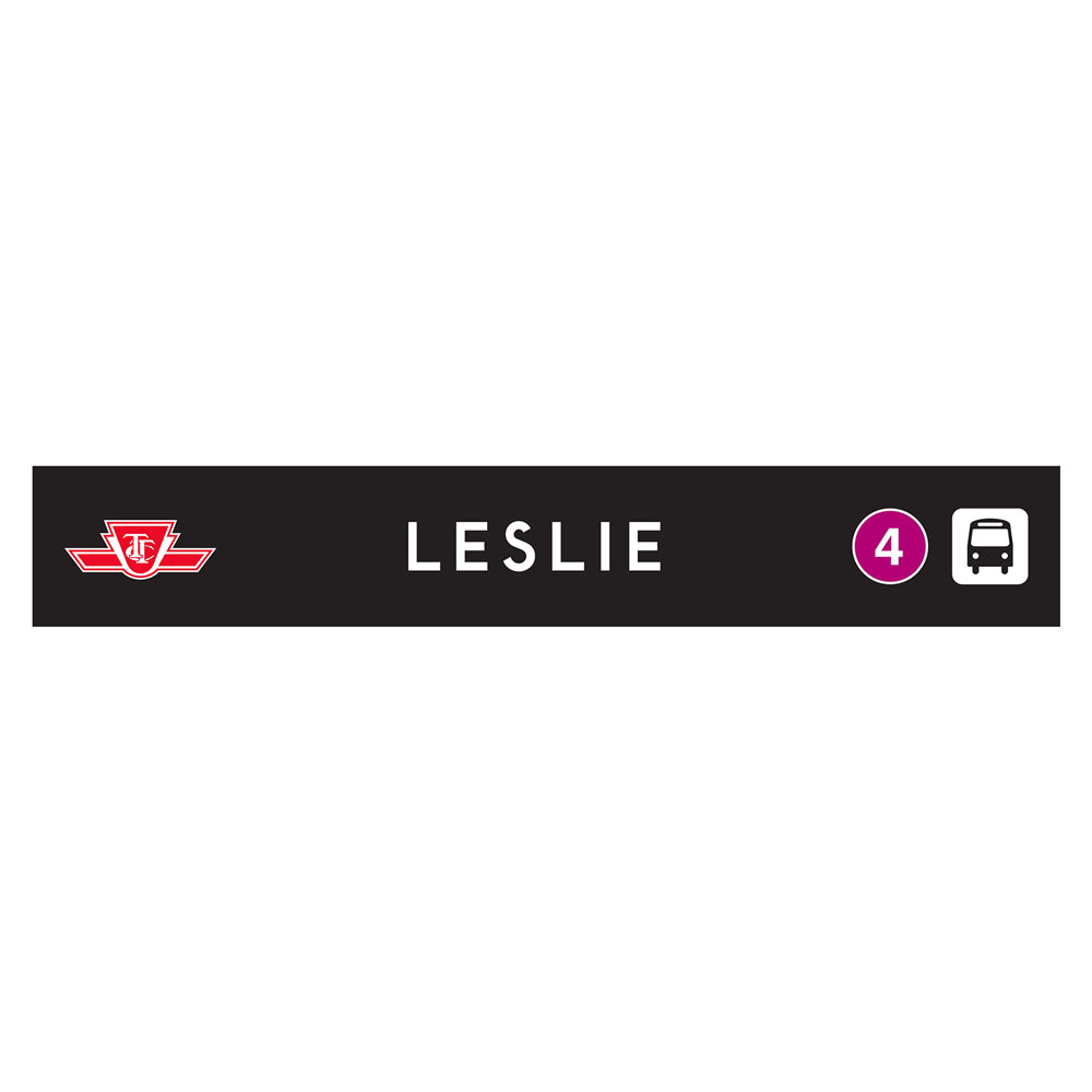 Panneau de gare en bois de Leslie