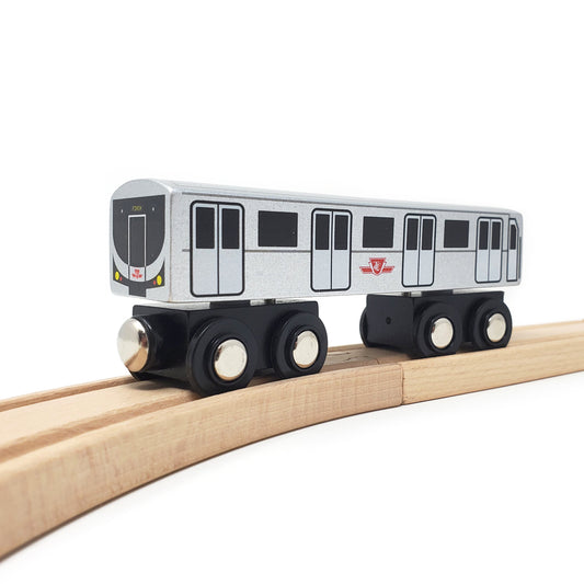 Wagon de métro en bois de la TTC